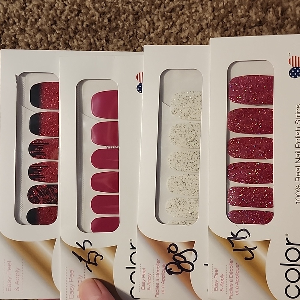 Set of 4 Colorstreet Nail Strips